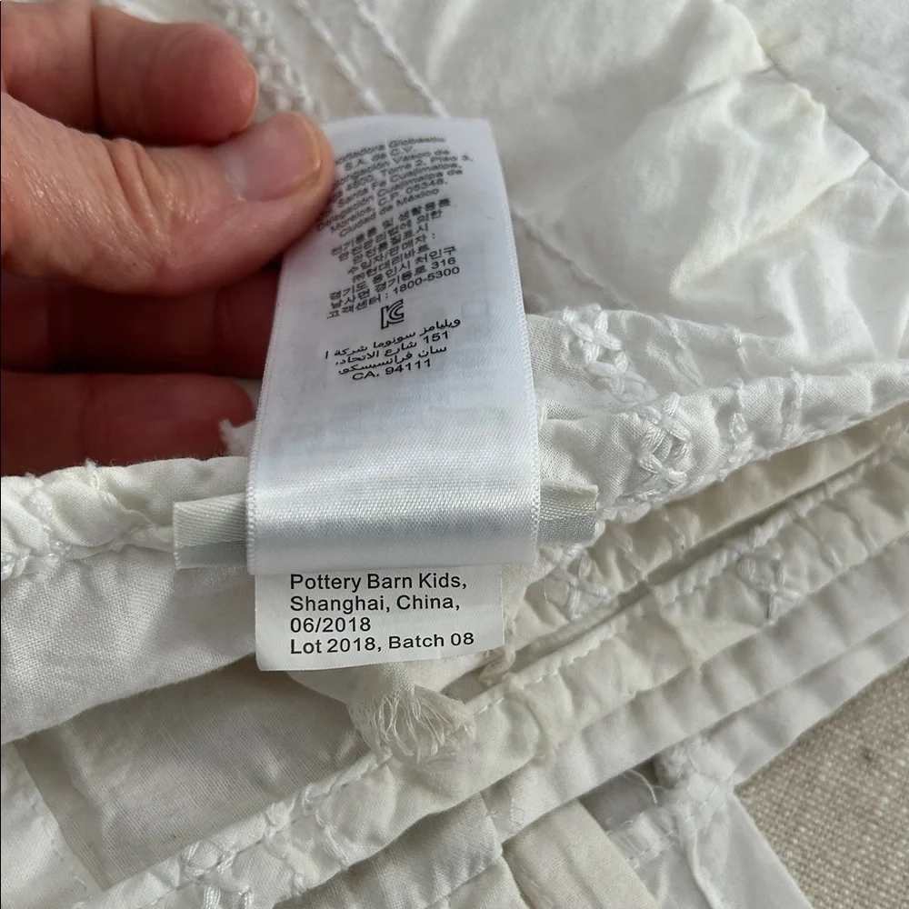 Pottery Barn Kids Crib Bed Skirt White Ruffled Shabby Chic - Picture 4 of 8